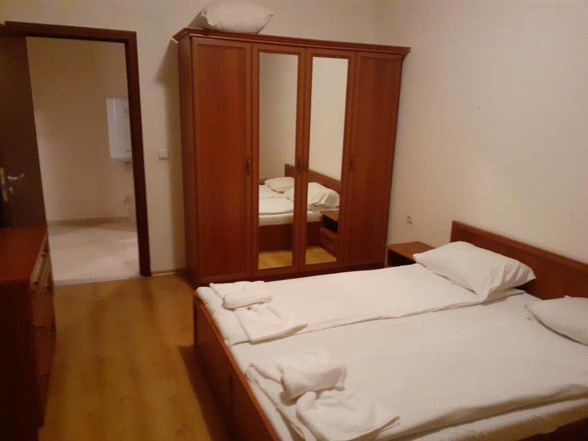 Edelweiss Inn Aparthotel Бансько Екстер'єр фото