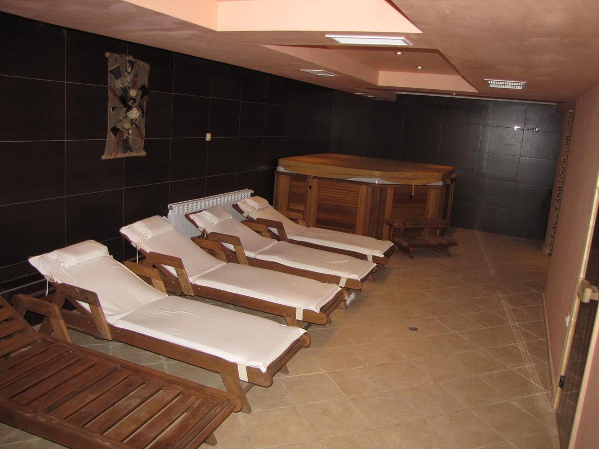 Edelweiss Inn Aparthotel Бансько Екстер'єр фото